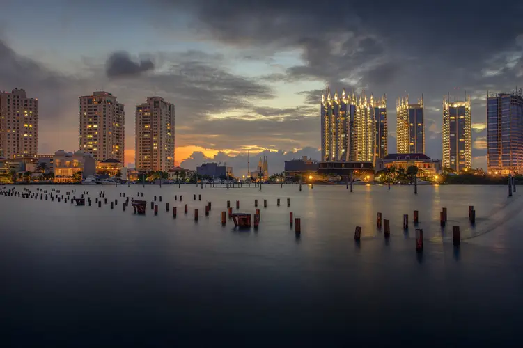 Pantai Mutiara Jakarta