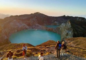 Spot Sunrise Terbaik di Indonesia