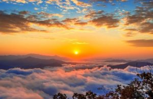 Spot Sunrise Terbaik di Indonesia